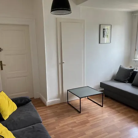 Mury 12 * ستراسبورغ